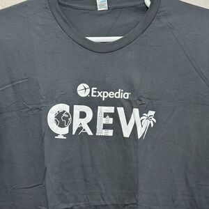 B&C Expedia Crew T-Shirt Mens XL Charcoal Gray Neck‎ Short Sleeve Cotton